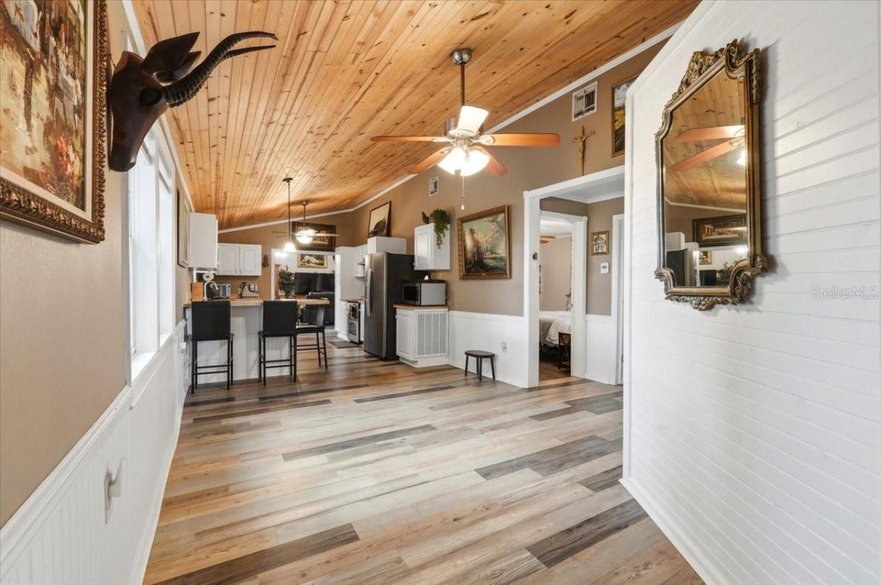 4205 N Combee Road , Lakeland, FL 33805 Photo