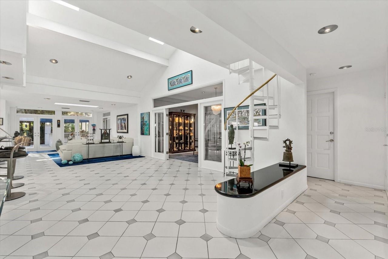 4891 Peregrine Point E, Sarasota, FL 34231 Photo