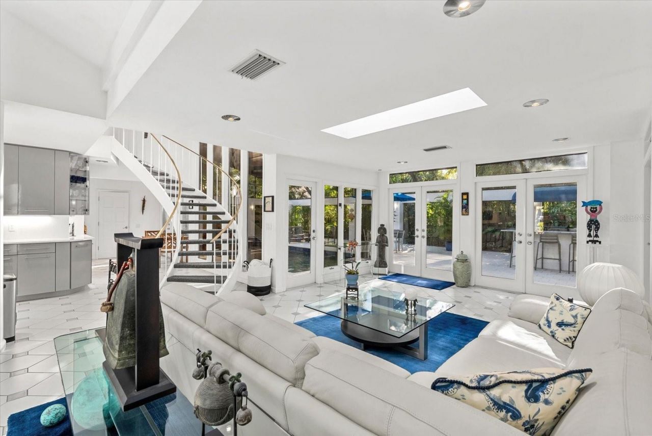 4891 Peregrine Point E, Sarasota, FL 34231 Photo