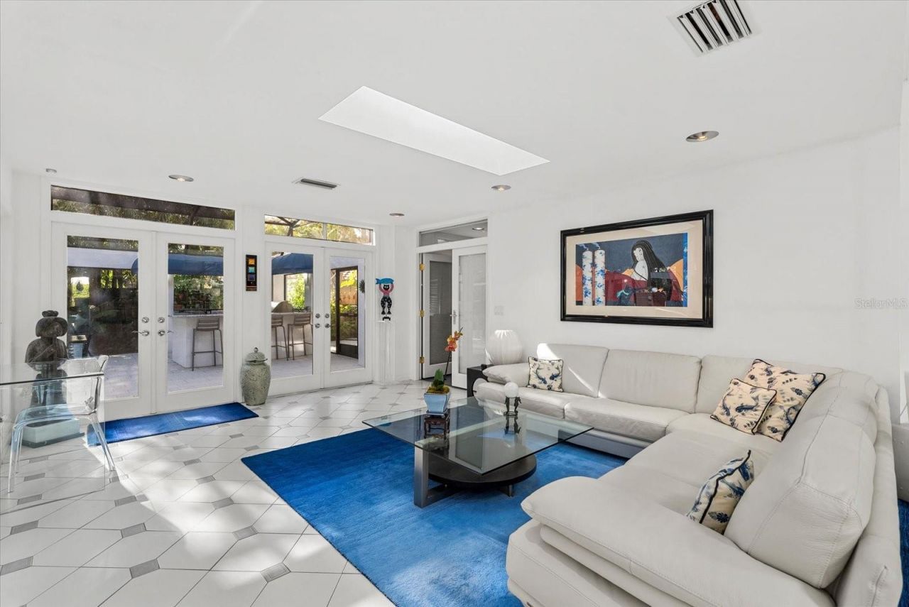 4891 Peregrine Point E, Sarasota, FL 34231 Photo