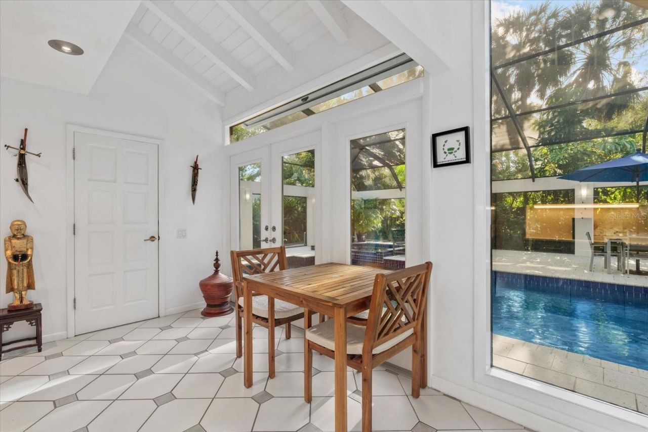 4891 Peregrine Point E, Sarasota, FL 34231 Photo