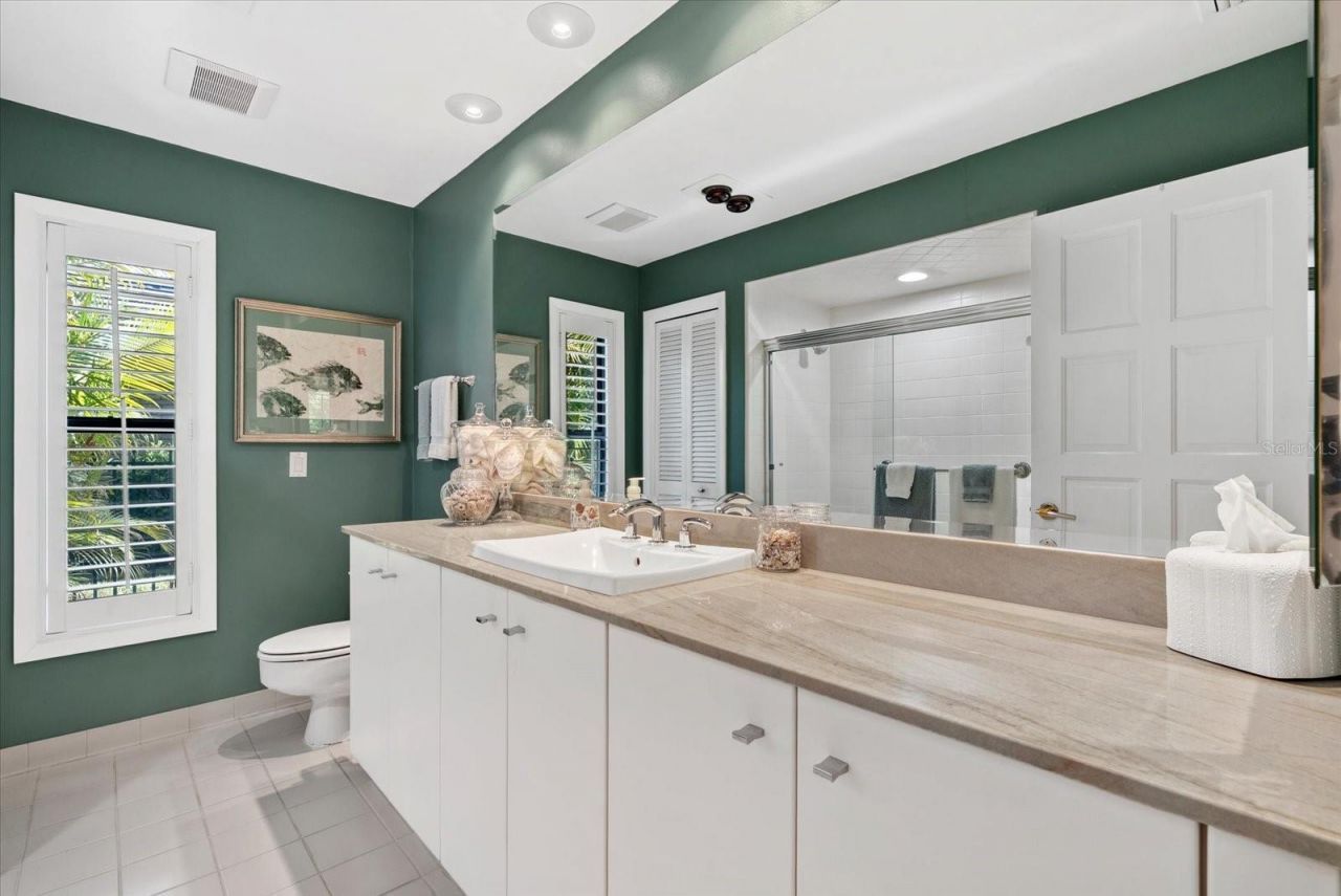 4891 Peregrine Point E, Sarasota, FL 34231 Photo