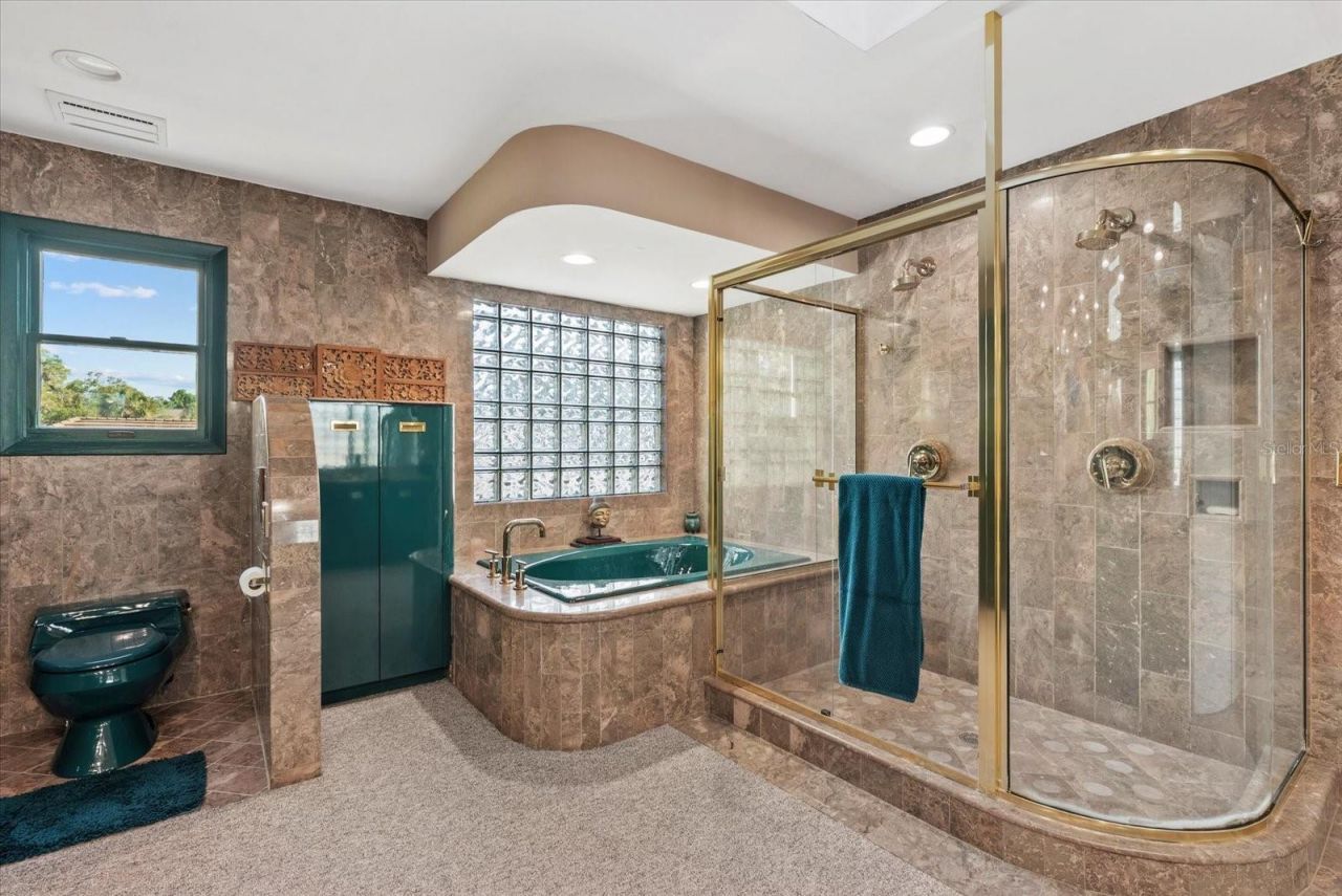 4891 Peregrine Point E, Sarasota, FL 34231 Photo