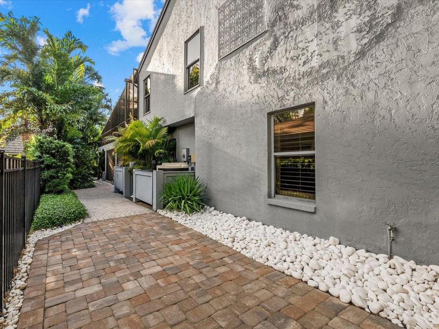 Property Image 64