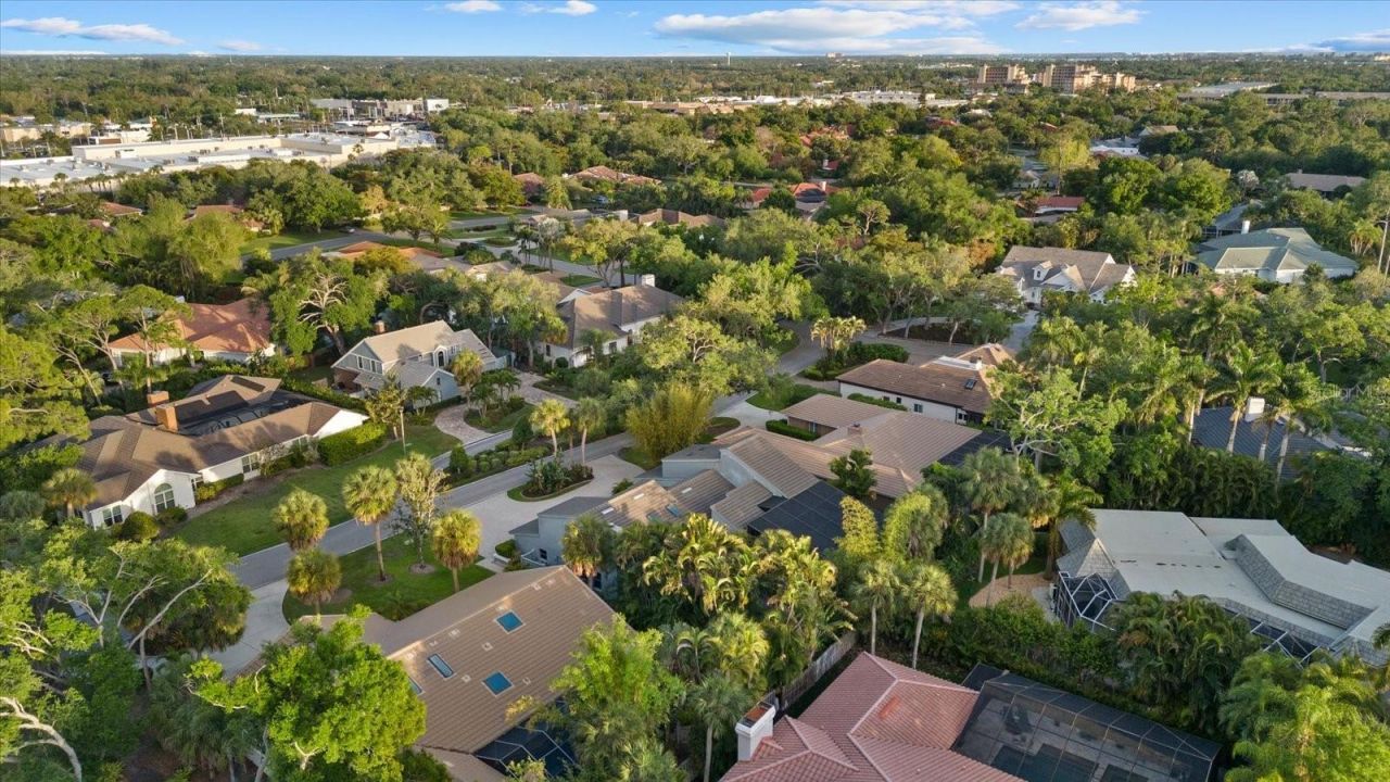 4891 Peregrine Point E, Sarasota, FL 34231 Photo