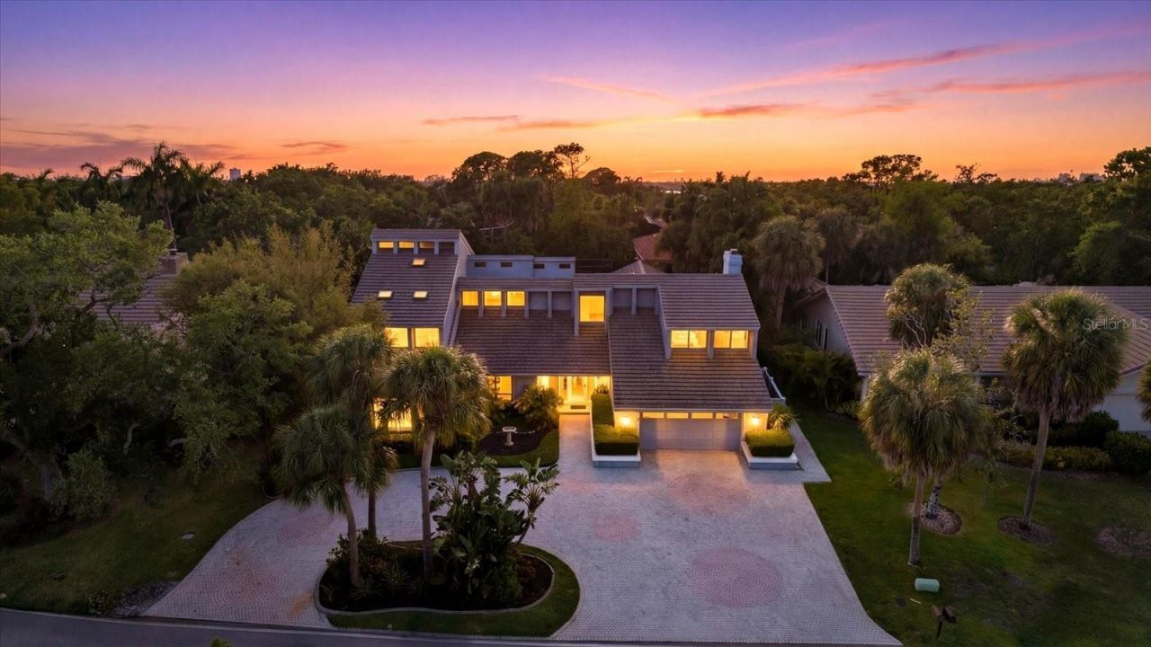 4891 Peregrine Point E, Sarasota, FL 34231 Photo