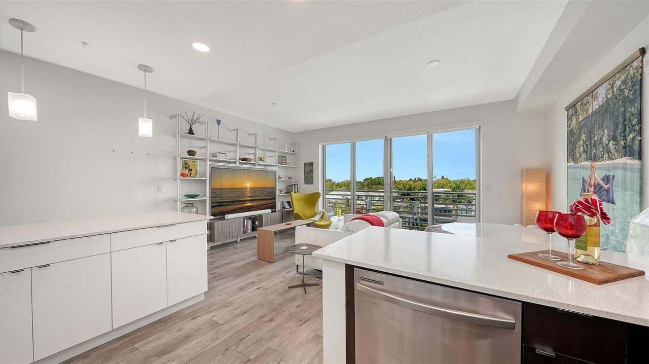 1709 N Tamiami Trail, Unit 522, Sarasota, FL 34234 Photo