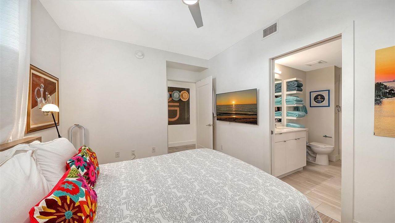 1709 N Tamiami Trail, Unit 522, Sarasota, FL 34234 Photo