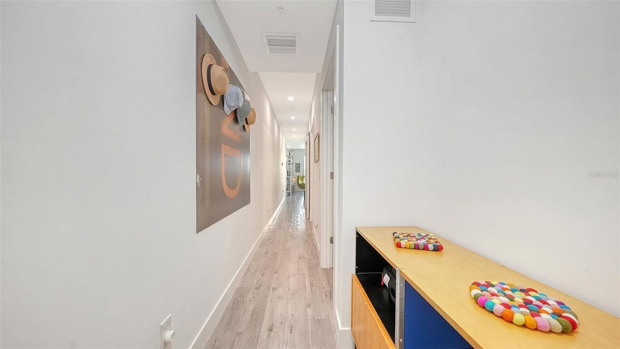 1709 N Tamiami Trail, Unit 522, Sarasota, FL 34234 Photo