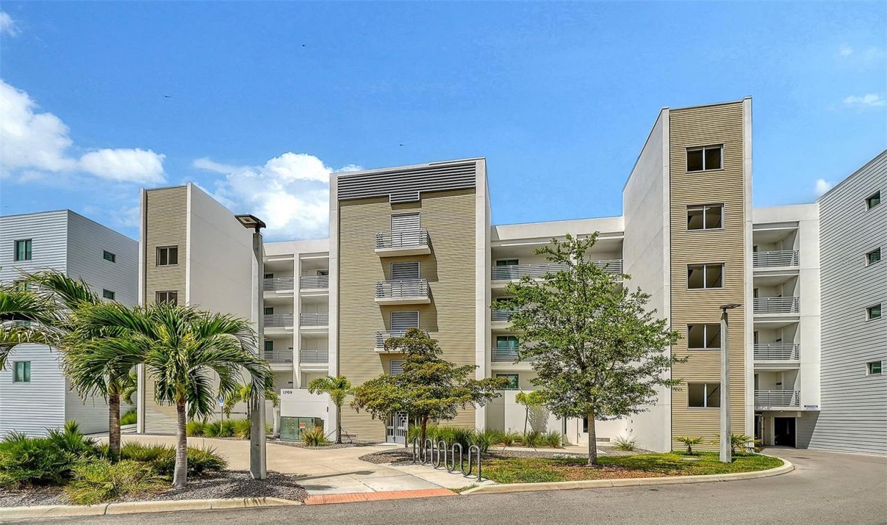 1709 N Tamiami Trail, Unit 522, Sarasota, FL 34234 Photo