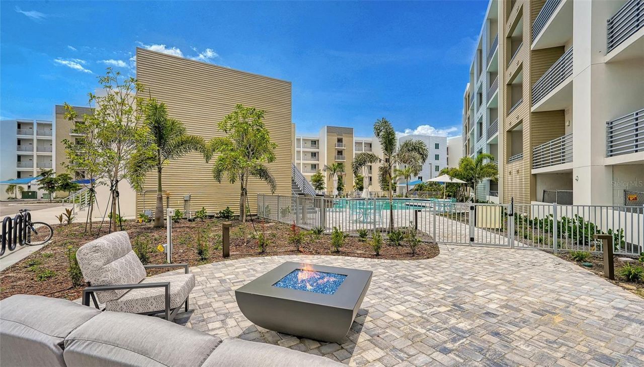 1709 N Tamiami Trail, Unit 522, Sarasota, FL 34234 Photo