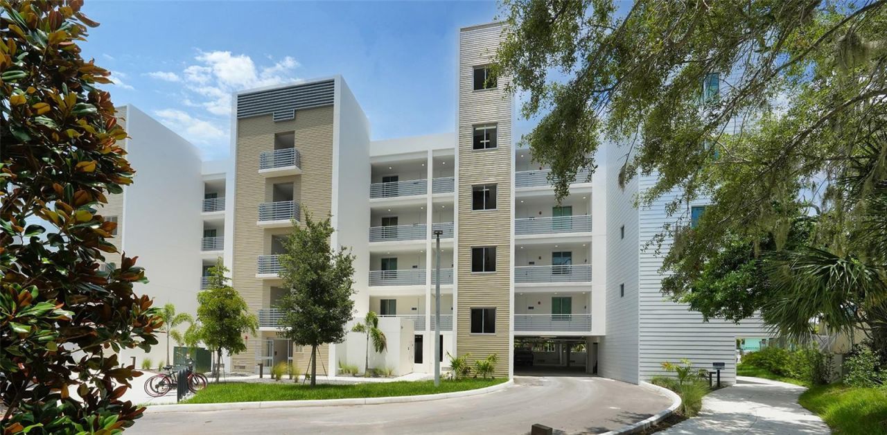 1709 N Tamiami Trail, Unit 522, Sarasota, FL 34234 Photo