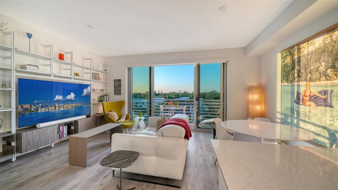 1709 N Tamiami Trail, Unit 522, Sarasota, FL 34234 Photo
