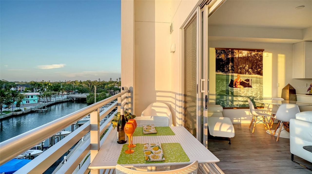 1709 N Tamiami Trail, Unit 522, Sarasota, FL 34234 Photo