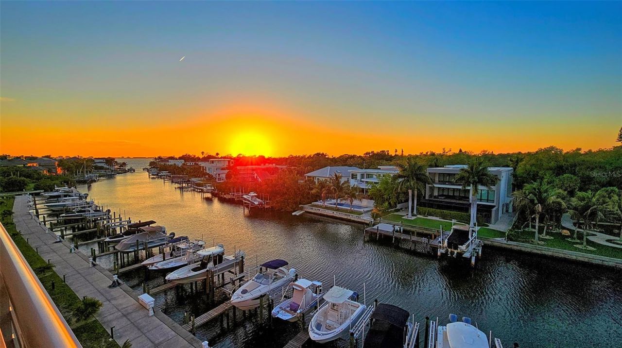 1709 N Tamiami Trail, Unit 522, Sarasota, FL 34234 Photo