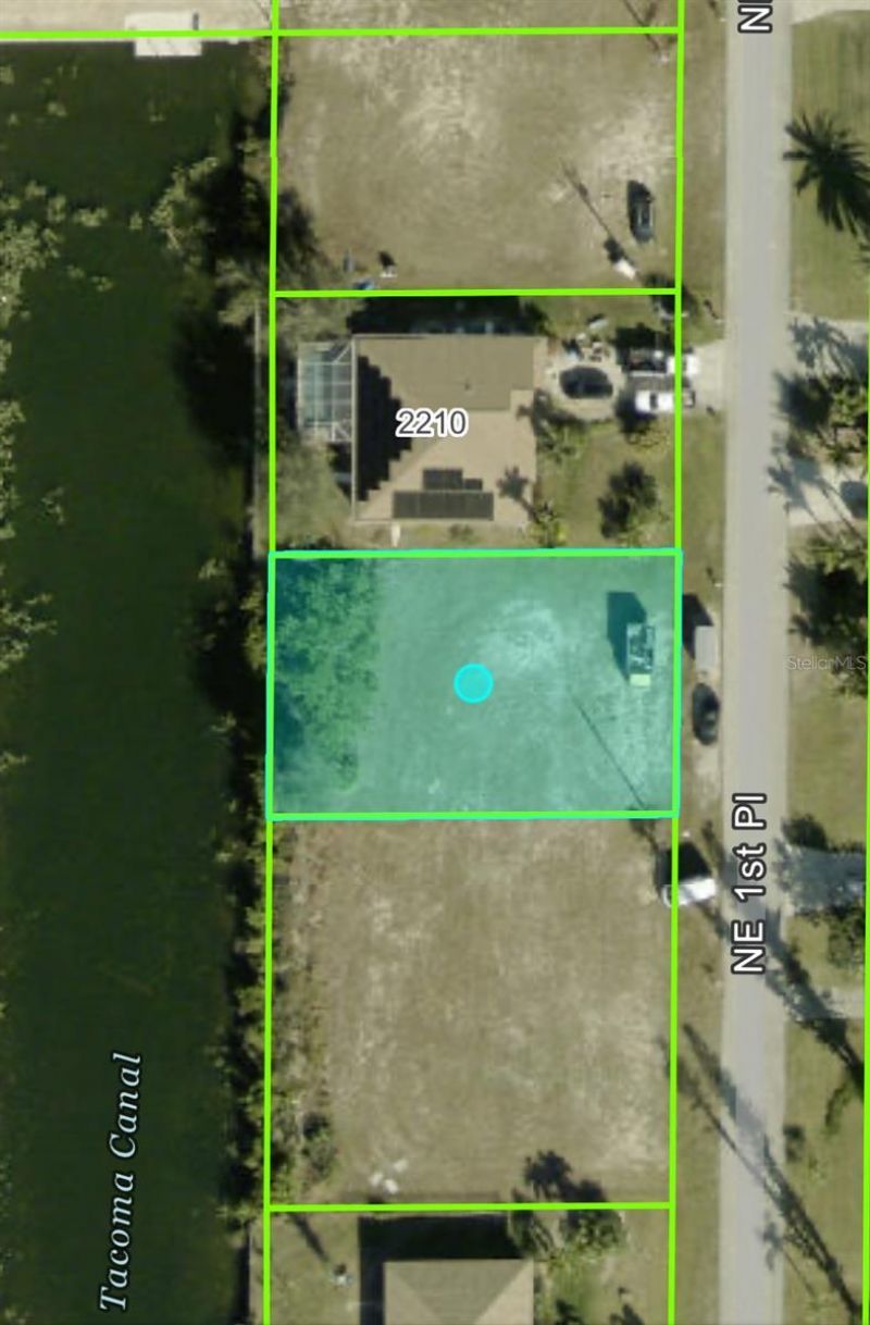 2206 NE 1st Place, Cape Coral, FL 33909 Photo