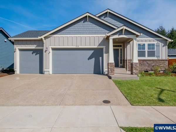 315 Cypress St, Mt Angel, OR 97362