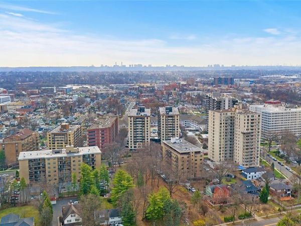 326 Prospect Avenue 1A, Unit 1A, HACKENSACK, NJ 07601