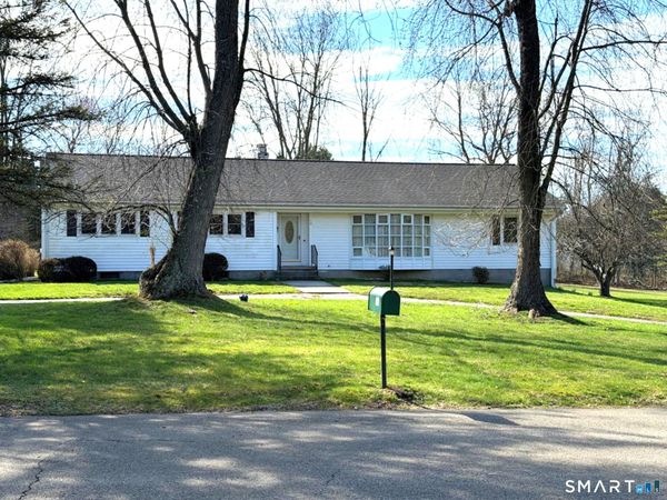 16 Clearview , Woodbridge, CT 06525