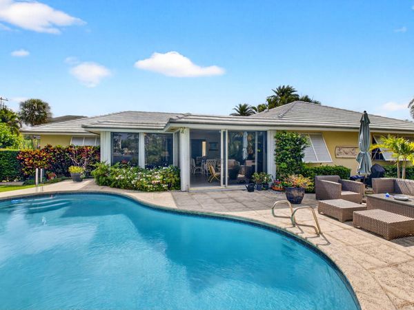 30 Spanish River Drive, Ocean Ridge, FL 33435