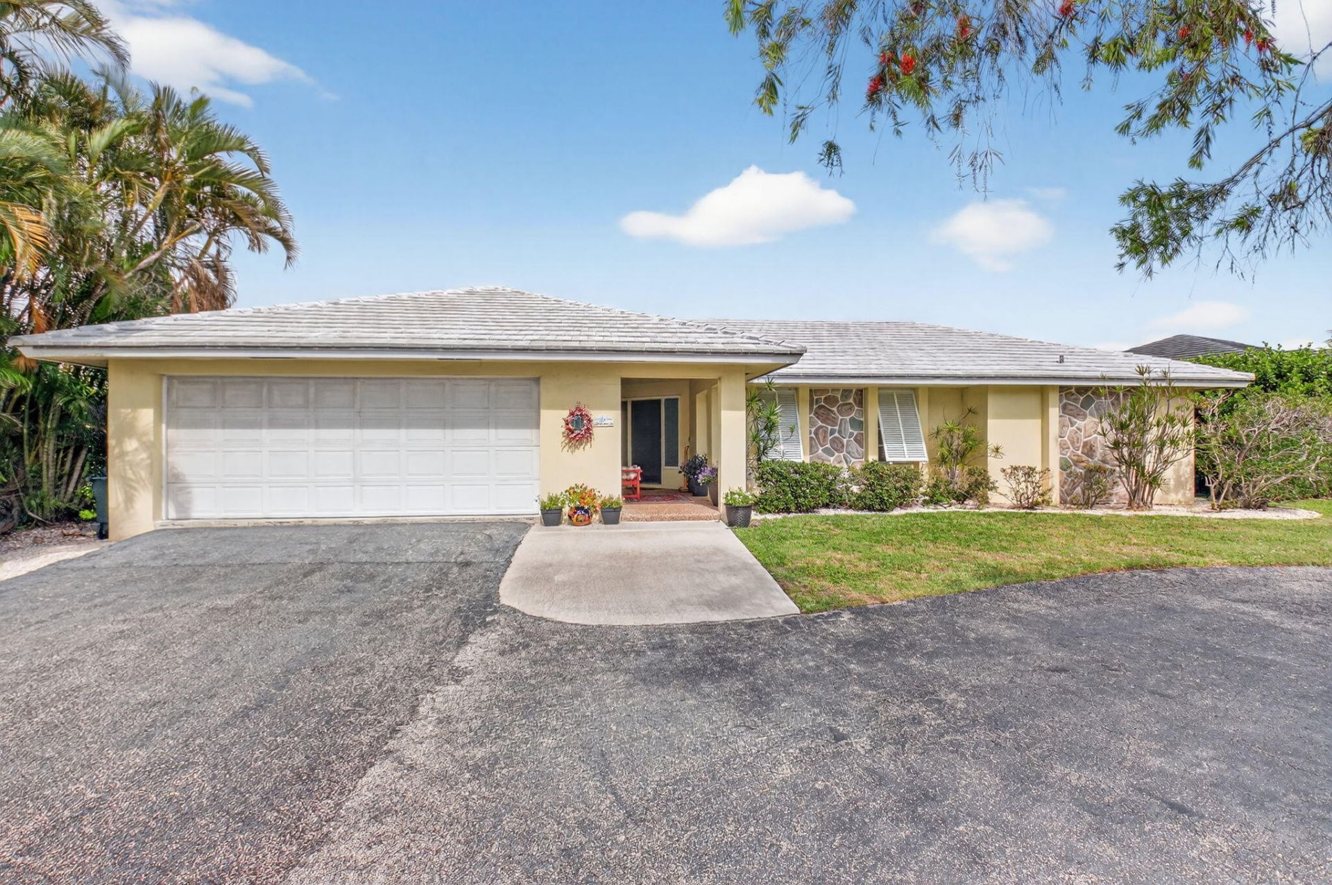 30 Spanish River Drive, Ocean Ridge, FL 33435 Photo