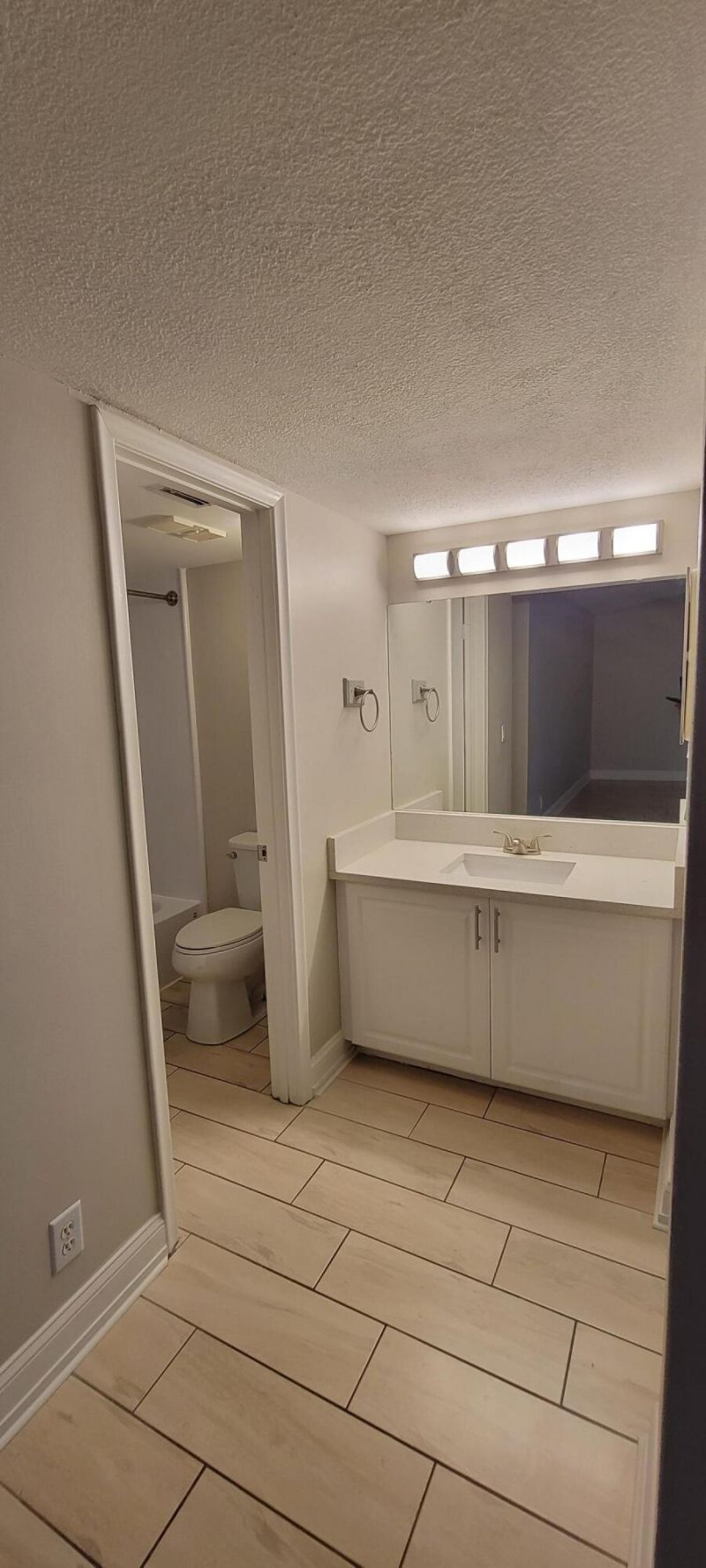 1125 Lake Shore Drive, Unit 202, Lake Park, FL 33403 Photo