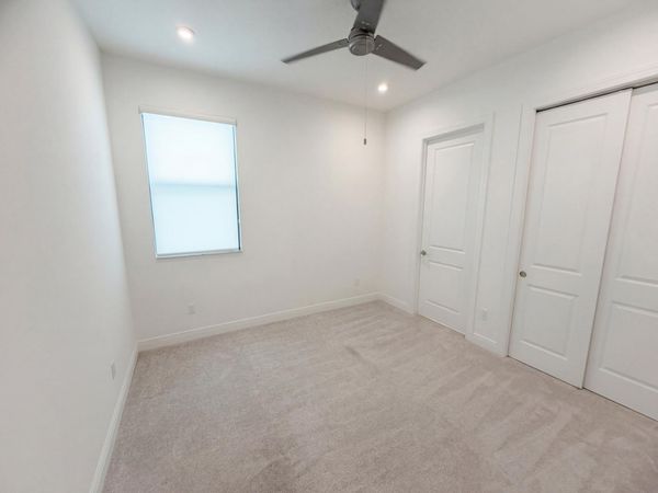 2744 SE Ashfield Drive, Port Saint Lucie, FL 34984