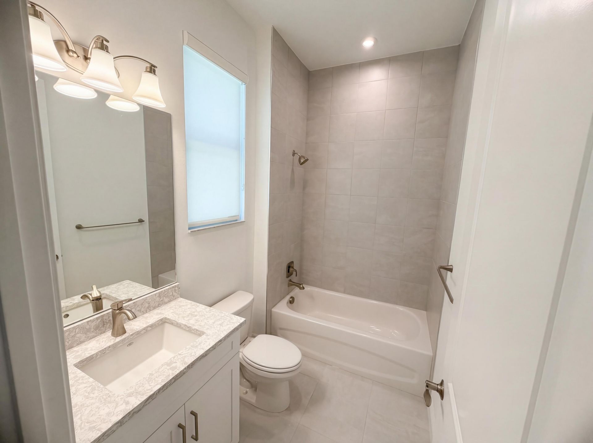 2744 SE Ashfield Drive, Port Saint Lucie, FL 34984 Photo