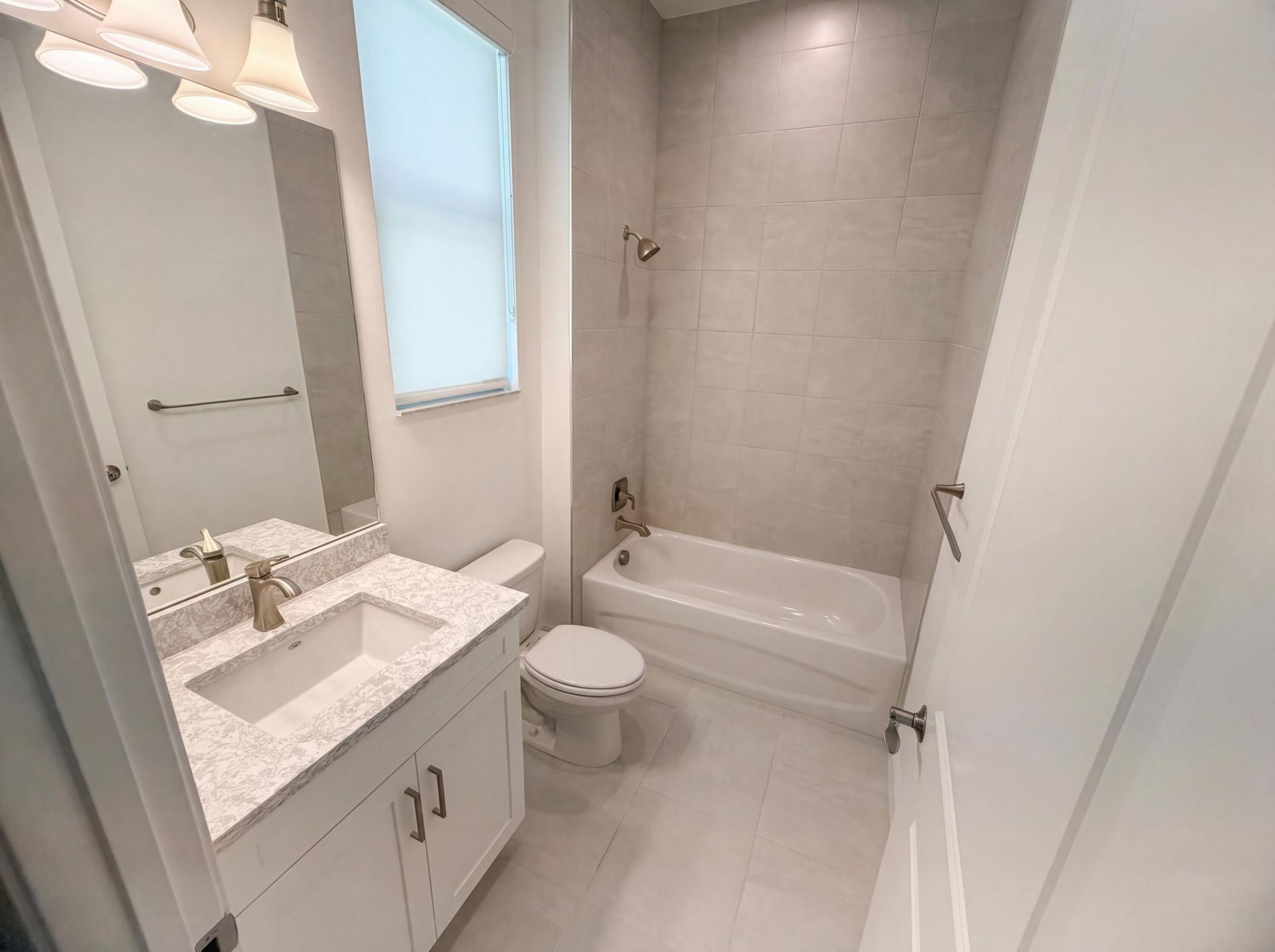 2744 SE Ashfield Drive, Port Saint Lucie, FL 34984 Photo