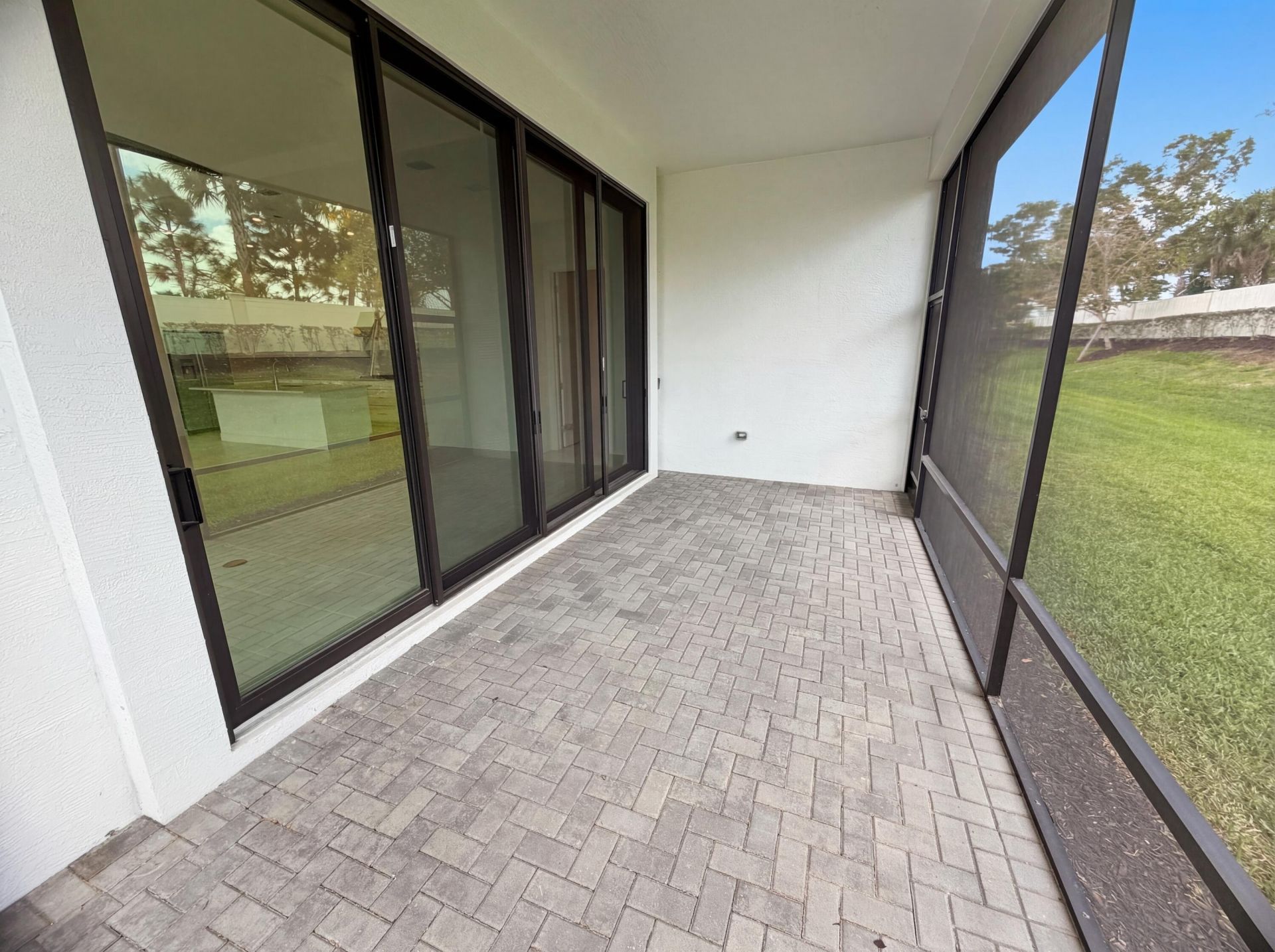 2744 SE Ashfield Drive, Port Saint Lucie, FL 34984 Photo