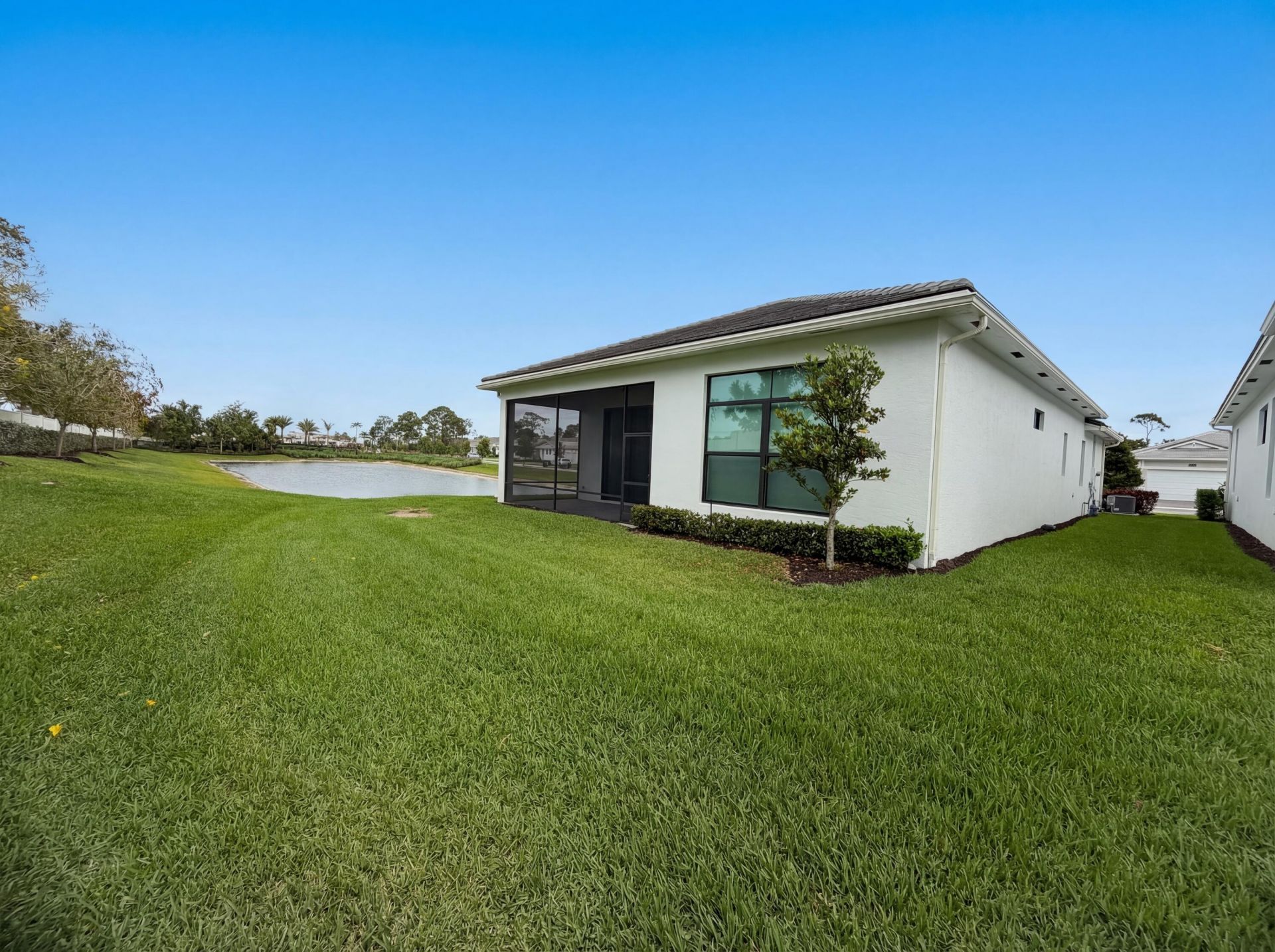 2744 SE Ashfield Drive, Port Saint Lucie, FL 34984 Photo