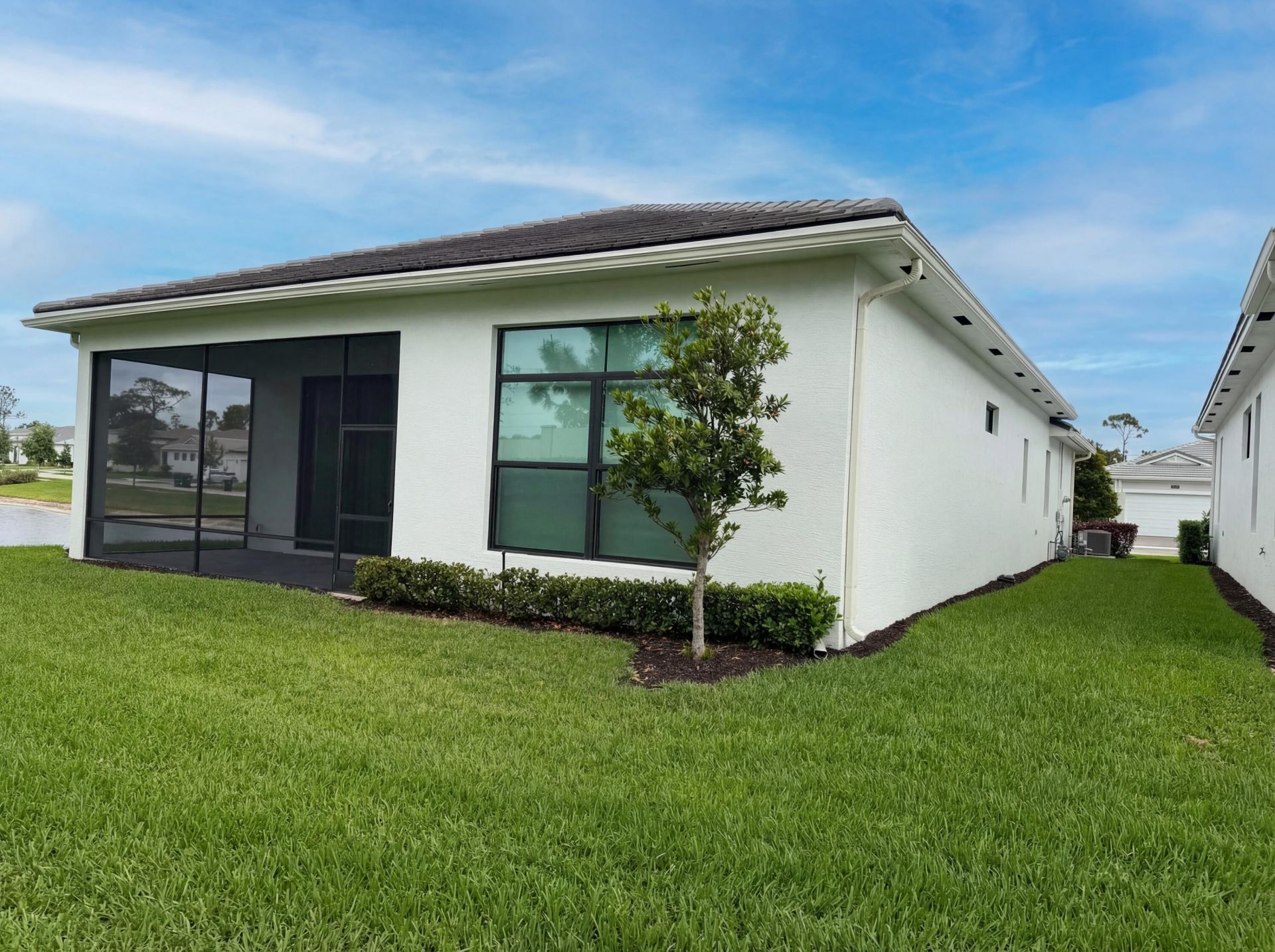 2744 SE Ashfield Drive, Port Saint Lucie, FL 34984 Photo