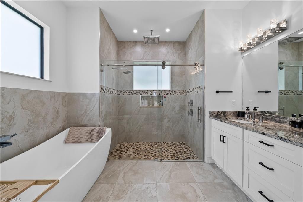 4498 8th St Ne, Naples, FL 34120 Photo