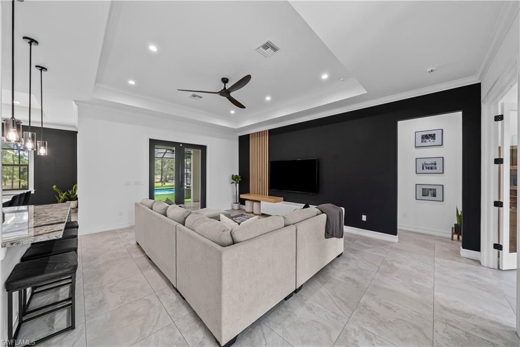 4498 8th St Ne, Naples, FL 34120 Photo