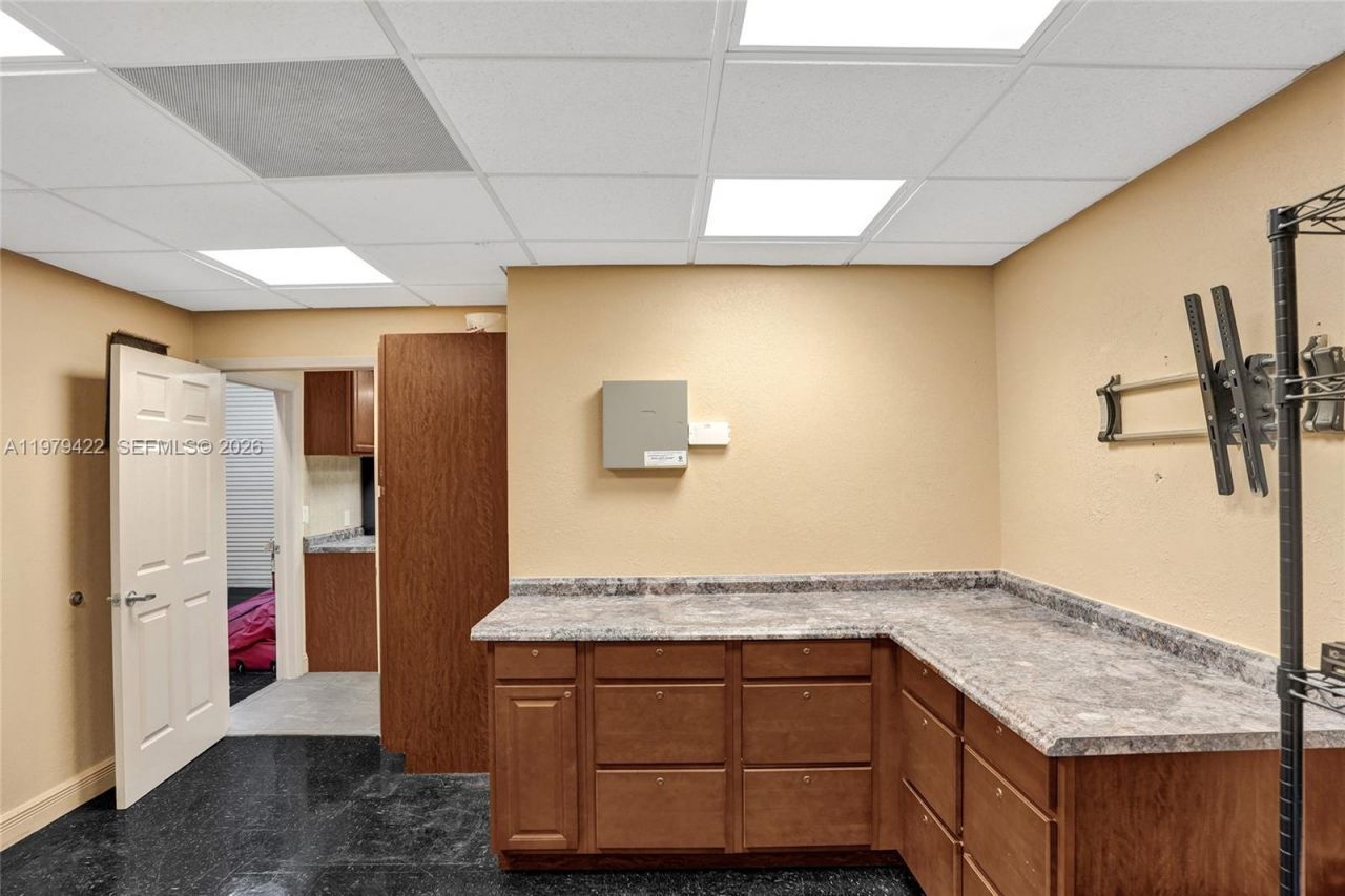 1143 NE 7th Ave, Fort Lauderdale, FL 33304 Photo