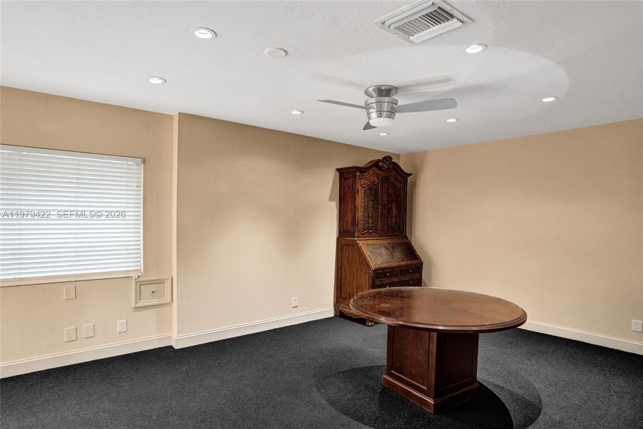 1143 NE 7th Ave, Fort Lauderdale, FL 33304 Photo