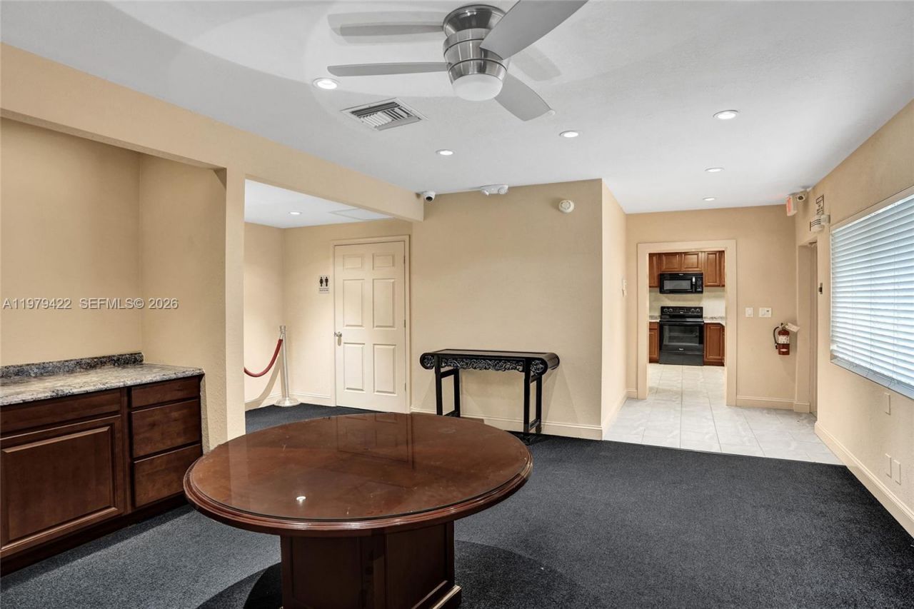 1143 NE 7th Ave, Fort Lauderdale, FL 33304 Photo