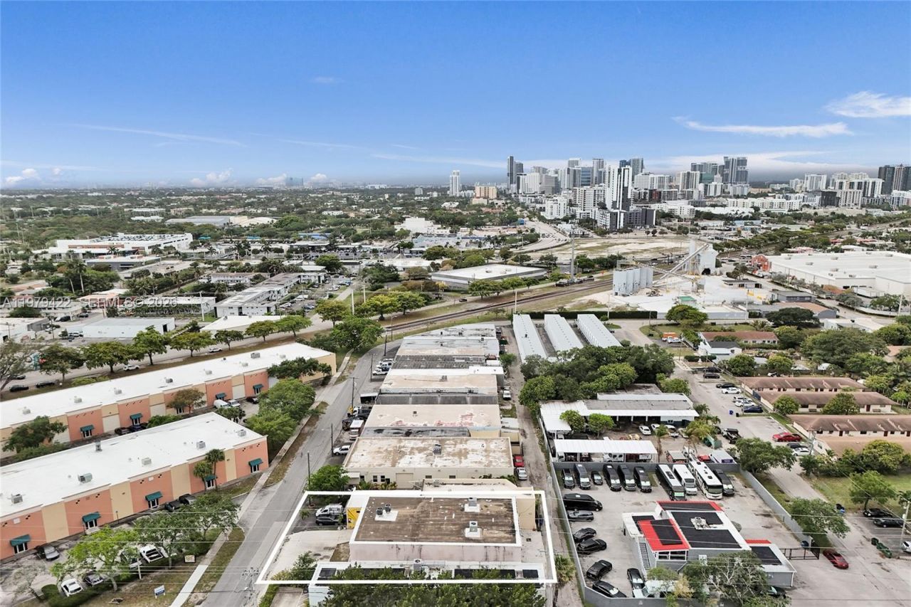 1143 NE 7th Ave, Fort Lauderdale, FL 33304 Photo