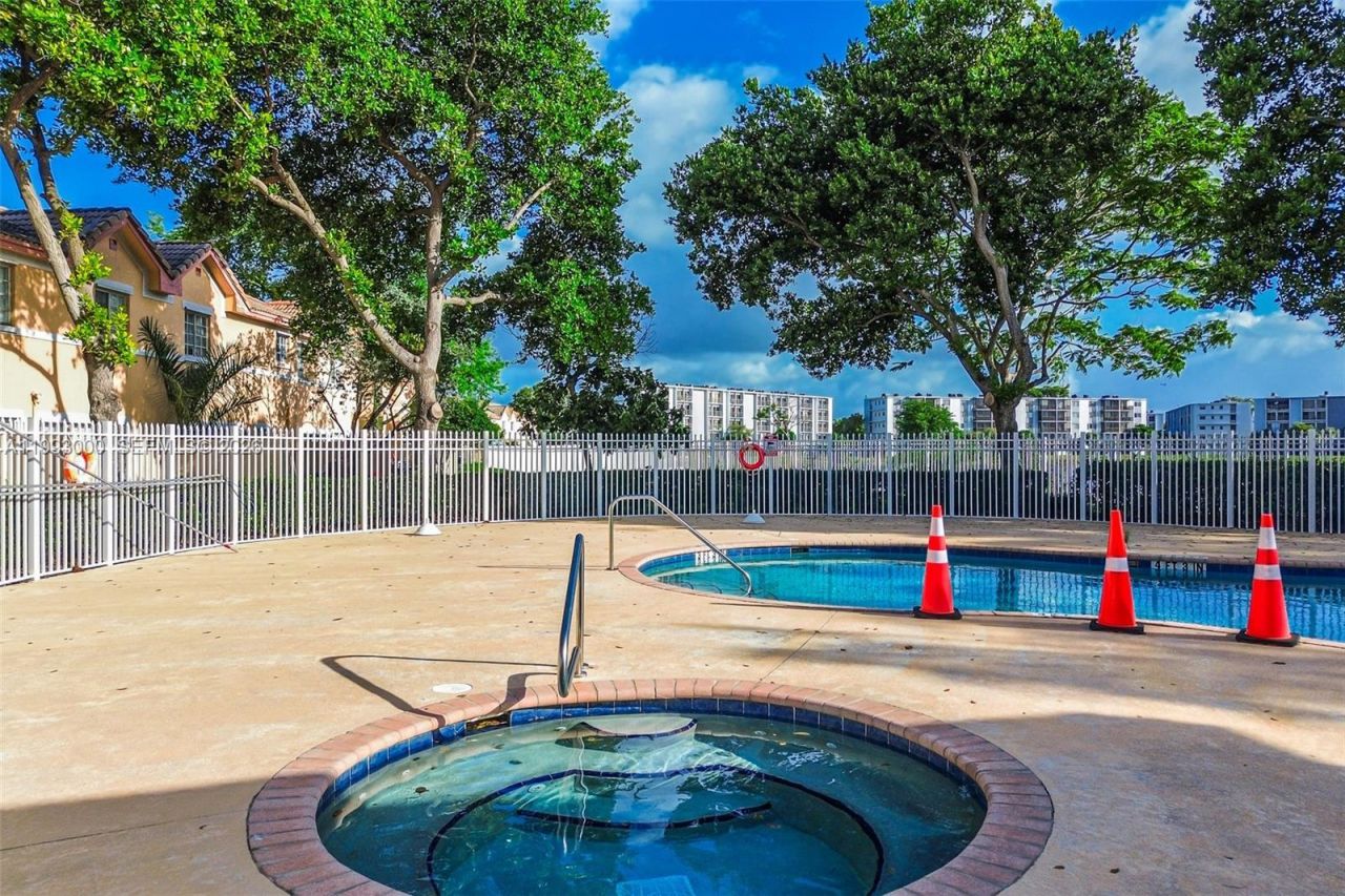 8730 SW 21st St, Miramar, FL 33025 Photo