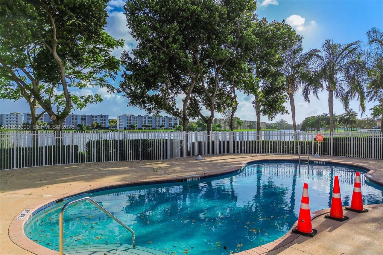 8730 SW 21st St, Miramar, FL 33025 Photo