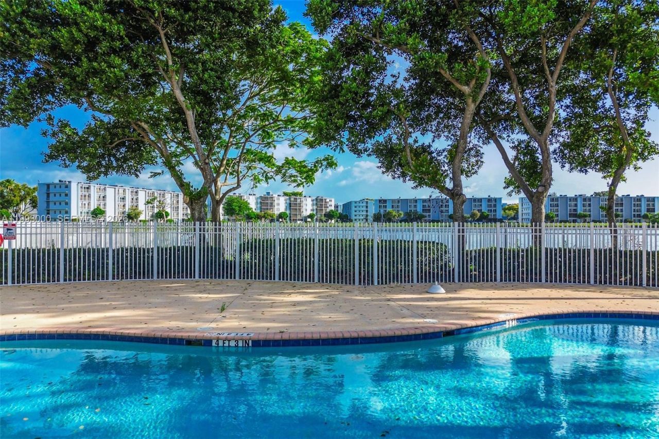 8730 SW 21st St, Miramar, FL 33025 Photo