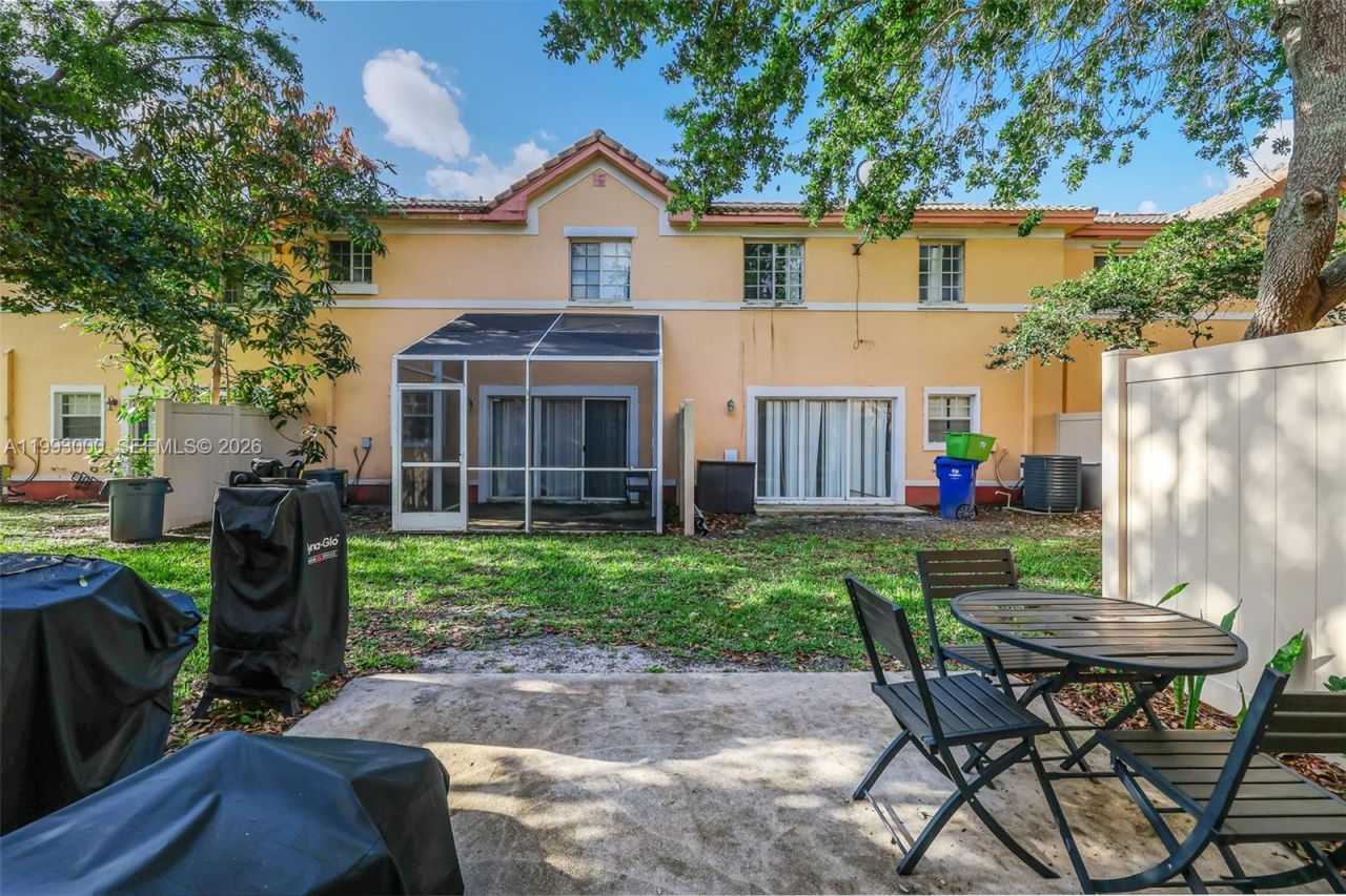 8730 SW 21st St, Miramar, FL 33025 Photo