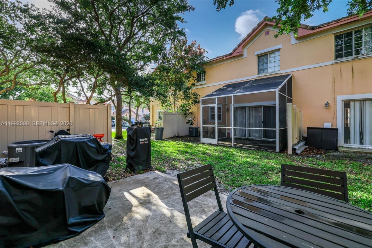 8730 SW 21st St, Miramar, FL 33025 Photo