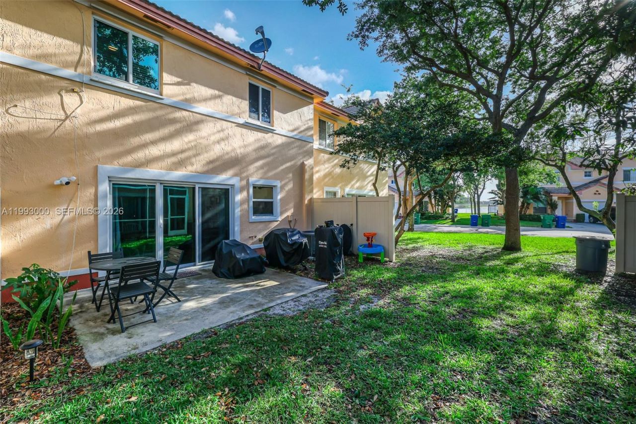 8730 SW 21st St, Miramar, FL 33025 Photo