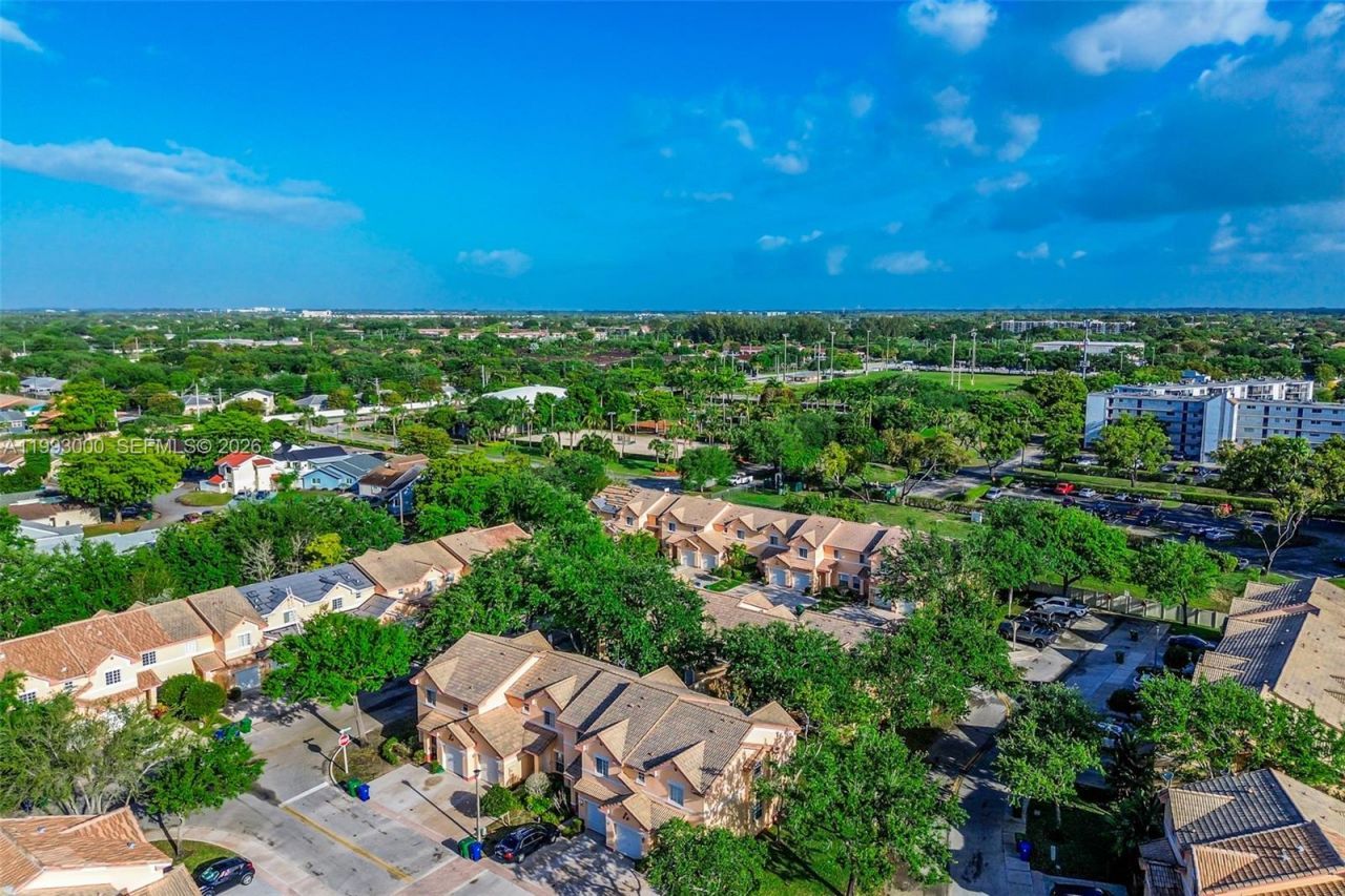 8730 SW 21st St, Miramar, FL 33025 Photo