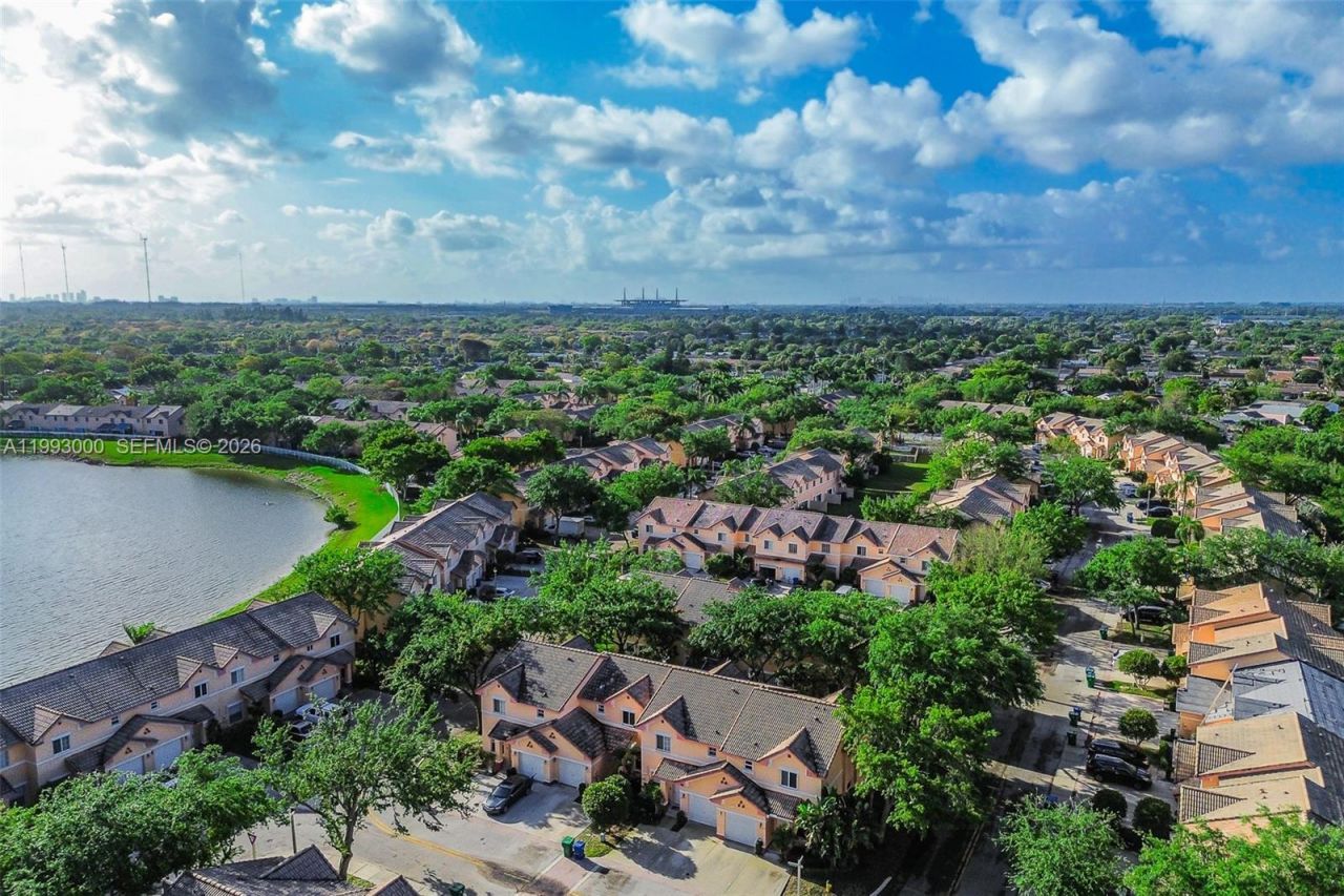 8730 SW 21st St, Miramar, FL 33025 Photo