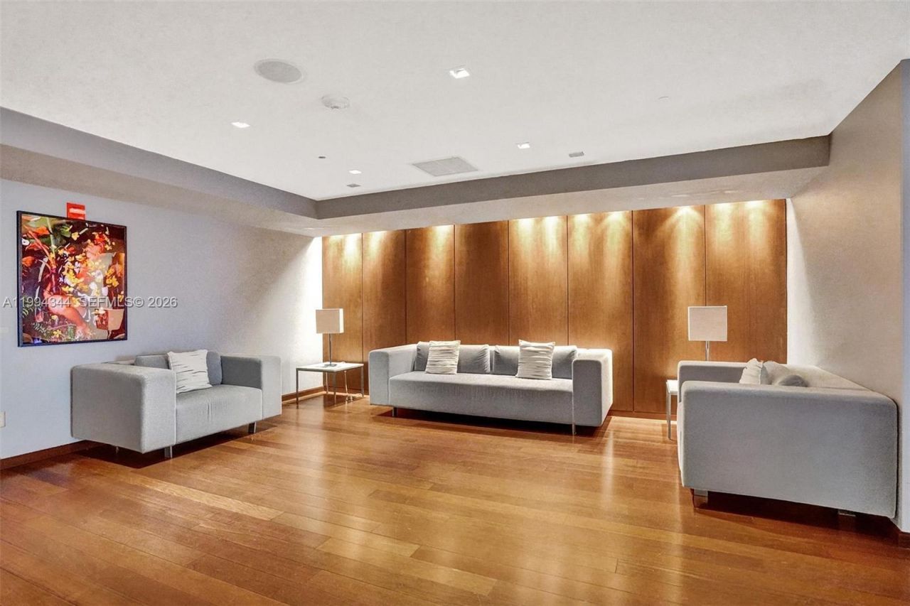 325 S Biscayne Blvd , Unit 2519, Miami, FL 33131 Photo