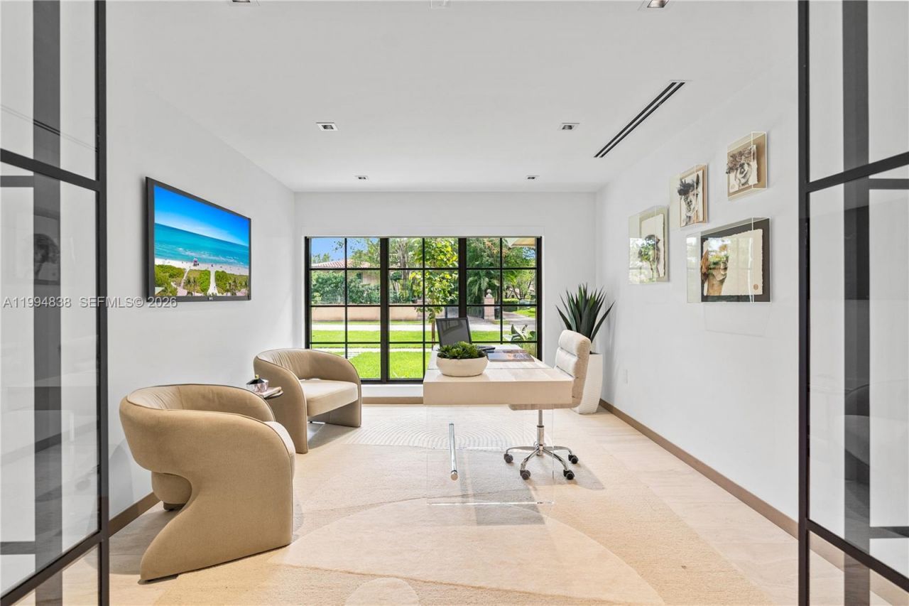 525 NE 101 St , Miami Shores, FL 33138 Photo