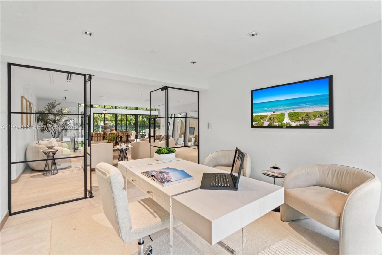 525 NE 101 St , Miami Shores, FL 33138 Photo