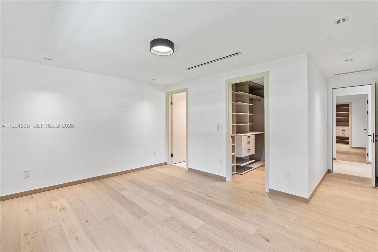 525 NE 101 St , Miami Shores, FL 33138 Photo